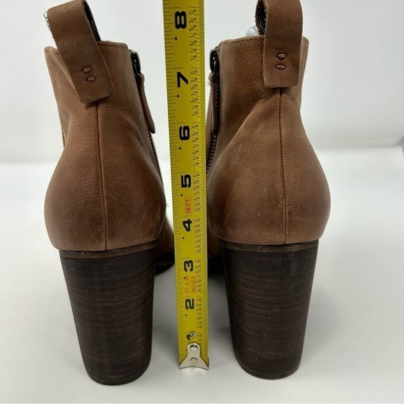 Nordstrom BP Tan Light Brown Leather Stacked Heel Ankle Boots Size 10 Comfort - Picture 9 of 14
